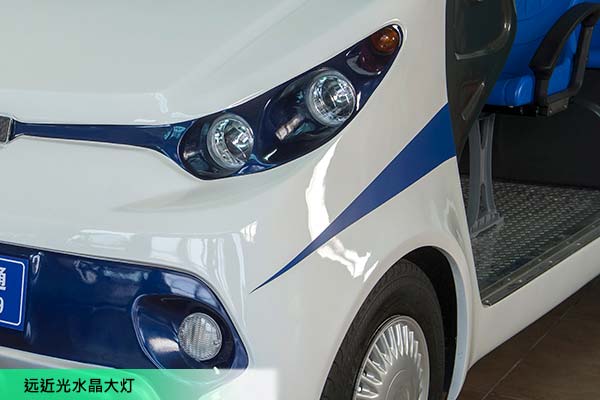 四座敞開(kāi)式巡邏車